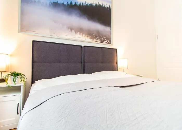 Erdberg I Contactless Check-in Apartment *